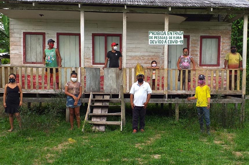 Moradores da Aldeia Boará de Cima, no Amazonas, o povo Kokama restringe a entrada de pessoas de fora para contar a chegada do coronavírus (foto: Divulgação/Aldeia Boará de Cima)