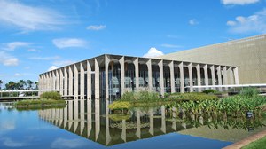 Senado aprova 34 indicações para postos diplomáticos