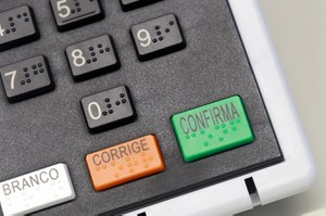 Veja o que é permitido e o que é proibido na hora de votar