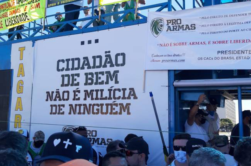 Manifestação pró-armamento realizada em Brasília em julho de 2020 (foto: Twitter/@bolsonarosp)
