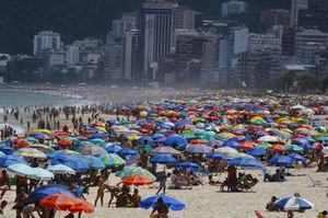 Falta de normas claras e de ações coordenadas para distanciamento social prejudica combate à covid