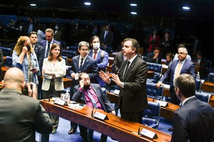 Em semana de esforço concentrado, Senado aprova 11 autoridades