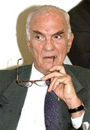 Saturnino quer limitar reajuste das tarifas de serviços públicos