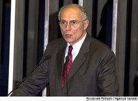 Suplicy lastima que FHC não tenha participado de debates eleitorais