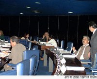 Plenário discute recursos para universidade da Amazônia