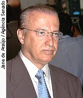 Projeto de Valadares suspende comércio de transgênicos