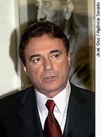 Álvaro Dias quer reorganizar a vigilância sanitária do Paraná