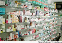 Tião Viana propõe que SUS forneça medicamentos para os portadores de hepatite B e C