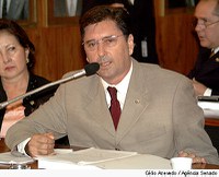 Maguito quer garantir vale-transporte a beneficiários do seguro-desemprego