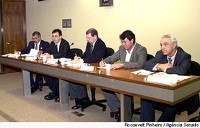 Má escolha do sistema digital de TV pode destruir indústria de receptores