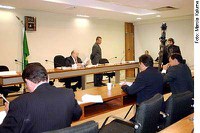 CFC convoca Meirelles e Casseb