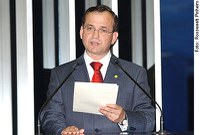 Marcos Guerra despede-se do Senado para a volta do titular do mandato, Gerson Camata