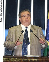 Heráclito Fortes lamenta morte de deputado piauiense