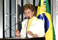 Lúcia Vânia registra cerimônia de recriação da Sudeco