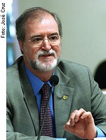 Projeto que institui PPPs não é o único caminho, afirma Azeredo