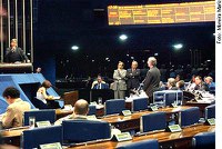 Sem acordo, pauta do Senado é adiada para esta quinta-feira