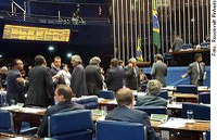 Senado libera pauta com rejeição da MP 195/04, aprova quatro projetos e agenda nova sessão deliberativa para esta quinta