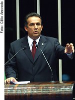 Luiz Otávio comemora os 58 anos de criação do jornal 'O Liberal'