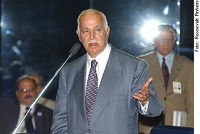 Antonio Carlos defende votação de PEC que amplia compulsória no serviço público