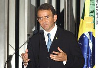 Eduardo: sem ajuda para reconstrução, missão brasileira no Haiti pode se desgastar