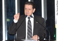 Mozarildo defende Zona Franca dos ataques de jornalista