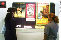 Exposição comemora campanha pelo fim da violência contra a mulher