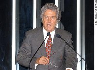 Hélio Costa defende renegociação da dívida dos estados