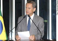 Paulo Octávio comemora Dia do Evangélico