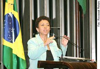 Ideli solidariza-se com José Genoino