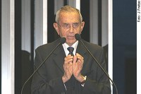 Alberto Silva comenta proposta do PMDB para recuperar estradas