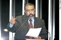 Paim volta a comemorar aprovação da PEC paralela