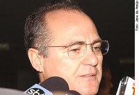 Renan confirma sessão do Congresso para leitura do requerimento da CPI do mensalão