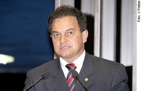 Aelton defende geração de empregos para maiores de 40 anos