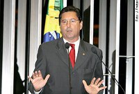 Maguito refuta insinuações de jornais