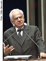 Simon sugere criação de CPI da Corrupção