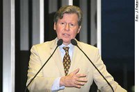 Arthur Virgílio sugere fusão de CPMIs dos Correios e do "Mensalão"