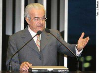 Fernando Bezerra acusa oposição de querer "fazer o governo sangrar"