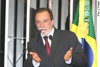 Osmar Dias cobra cumprimento de promessas do governo aos agricultores