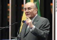 Flexa Ribeiro desmente informação sobre casas familiares rurais