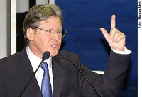 Virgílio repudia insinuações de petista sobre financiamento de sua campanha e ataca o governo