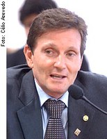 Projeto de Crivella obriga licitantes a quitar débitos trabalhistas