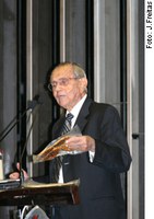 Alberto Silva sugere a Lula programa do leite de soja