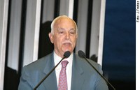 ACM diz que Lula não tem como negar que sabia da corrupção no PT