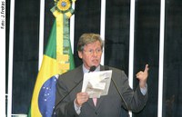 Arthur Virgílio anuncia entrada no TSE com pedido de suspensão de repasses ao PT