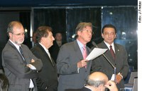 Arthur Virgílio diz ter recebido "e-mail" com ameaças