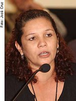 Fátima Cleide pede afastamento e abertura de processo de cassação de 23 dos 24 deputados estaduais de Rondônia