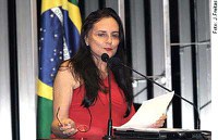 Serys defende reconstrução das bases do PT