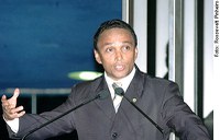 Sibá comemora aprovação de Estatuto da Igualdade Racial pela CCJ