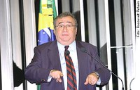 Heráclito Fortes critica governo e destaca briga entre Dilma e Palocci