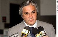 Delcídio não acha boa idéia incorporar investigações da CPI do Mensalão